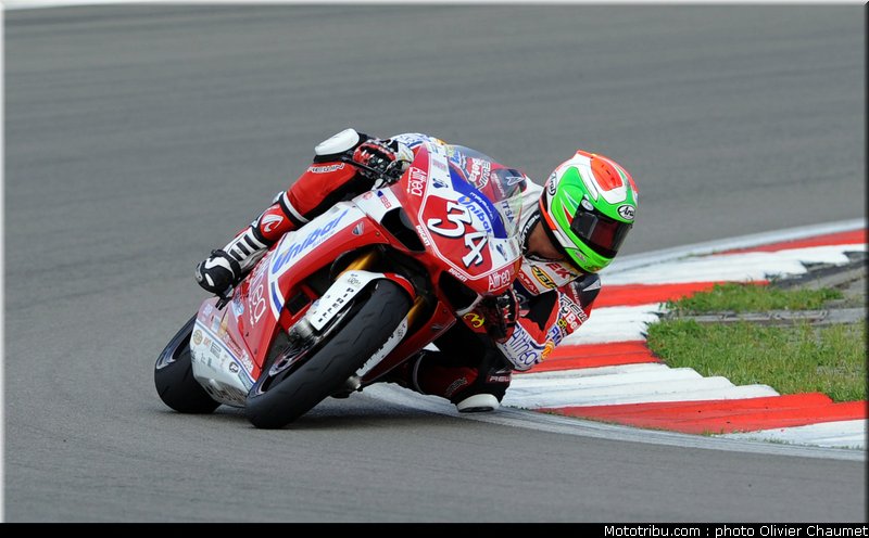 1000_stk_giugliano_002_allemagne_nurburgring_2011