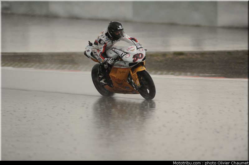 sbk_guintoli_013_allemagne_nurburgring_2011