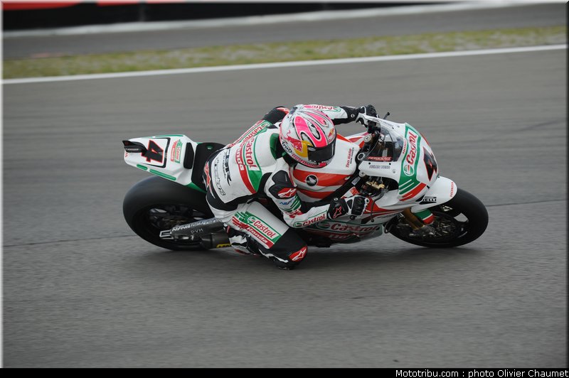 sbk_rea_002_allemagne_nurburgring_2011
