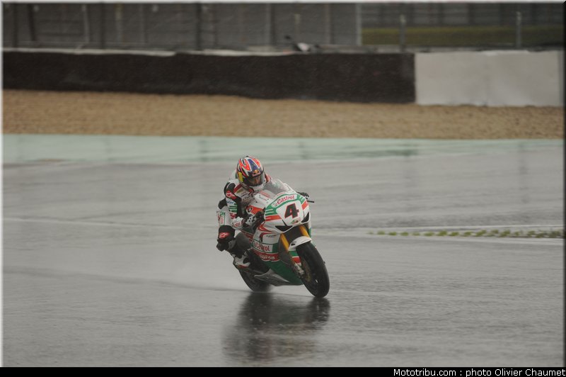 sbk_rea_009_allemagne_nurburgring_2011