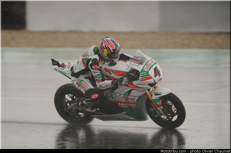 sbk_rea_010_allemagne_nurburgring_2011