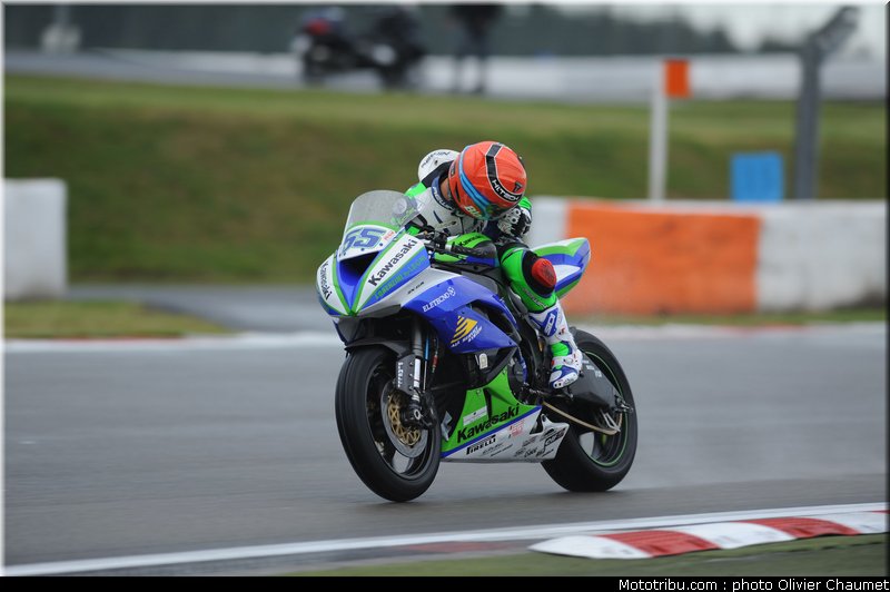 supersport_roccoli_002_allemagne_nurburgring_2011
