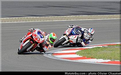 1000_stk_021_allemagne_nurburgring_2011.jpg
