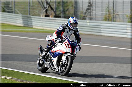 1000_stk_barrier_005_allemagne_nurburgring_2011.jpg