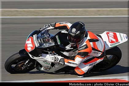 1000_stk_clarke_003_allemagne_nurburgring_2011.jpg