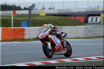 1000_stk_giugliano_005_allemagne_nurburgring_2011.jpg