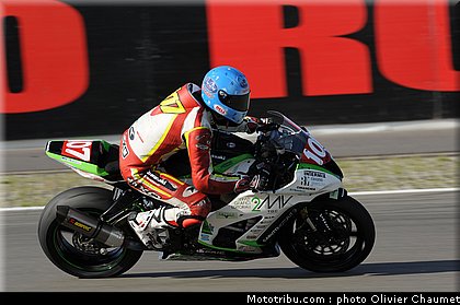 1000_stk_rosso_002_allemagne_nurburgring_2011.jpg