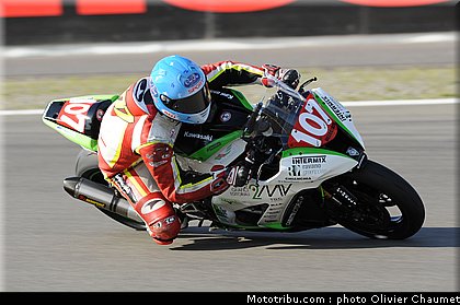 1000_stk_rosso_004_allemagne_nurburgring_2011.jpg
