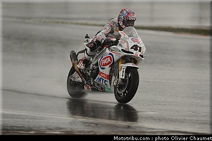 sbk_haga_009_allemagne_nurburgring_2011.jpg