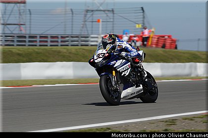 sbk_melandri_001_allemagne_nurburgring_2011.jpg