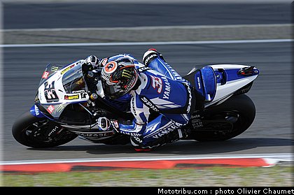 sbk_melandri_003_allemagne_nurburgring_2011.jpg