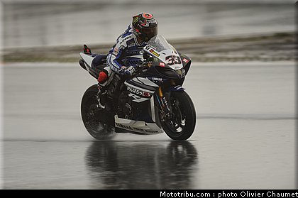 sbk_melandri_011_allemagne_nurburgring_2011.jpg
