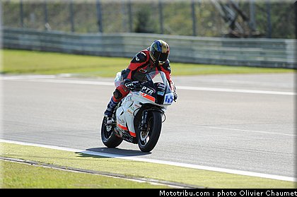 supersport_cazacu_004_allemagne_nurburgring_2011.jpg