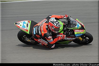 supersport_salom_002_allemagne_nurburgring_2011.jpg