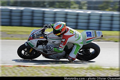 supersport_toth_002_allemagne_nurburgring_2011.jpg