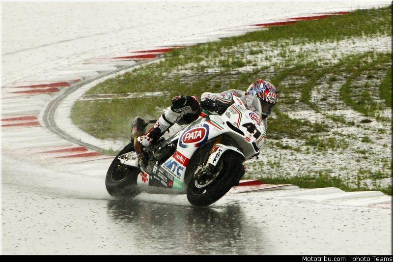 sbk_haga_014_allemagne_nurburgring_2011