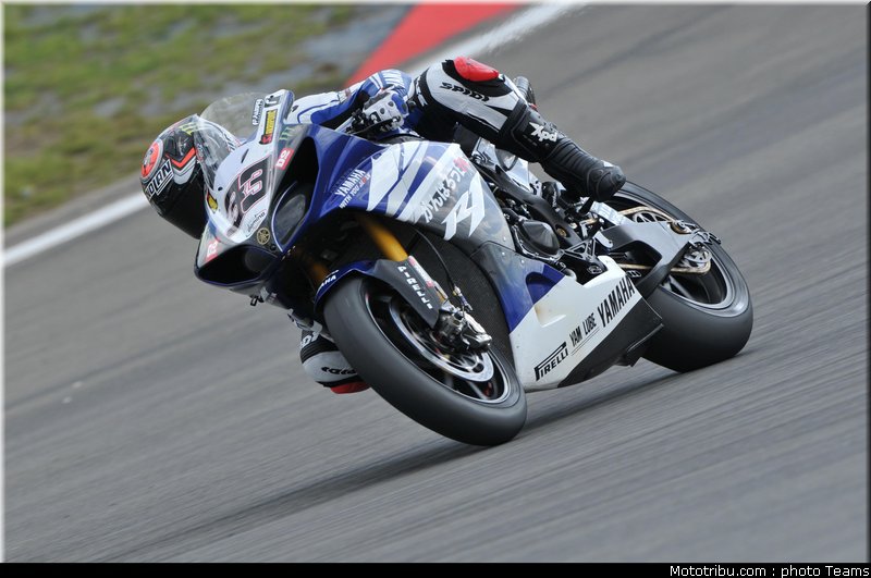 sbk_melandri_001_allemagne_nurburgring_2011