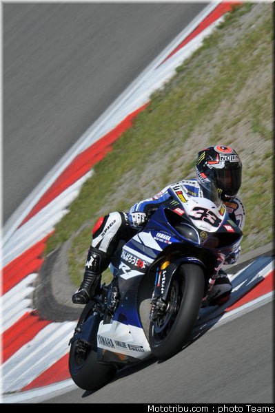 sbk_melandri_002_allemagne_nurburgring_2011