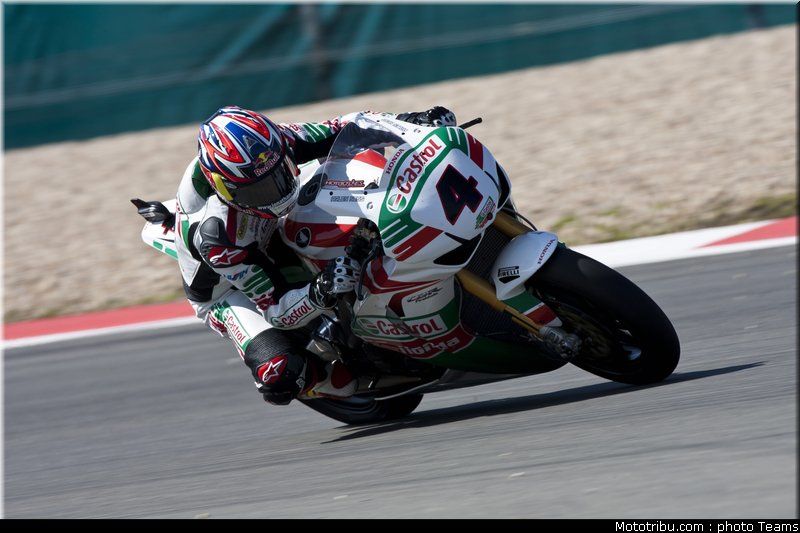 sbk_rea_004_allemagne_nurburgring_2011