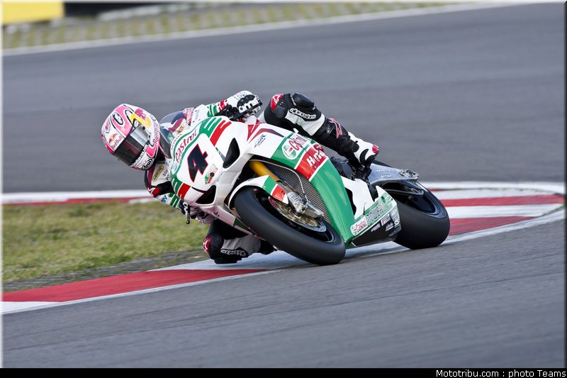 sbk_rea_012_allemagne_nurburgring_2011