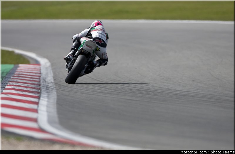 sbk_rea_018_allemagne_nurburgring_2011