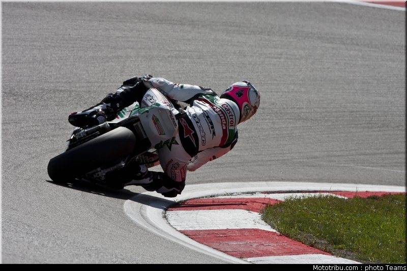 sbk_rea_023_allemagne_nurburgring_2011