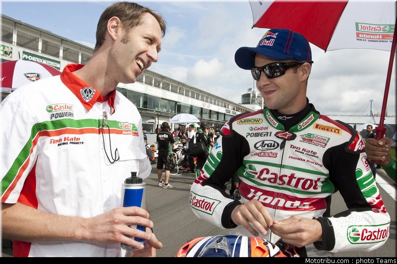 sbk_rea_029_allemagne_nurburgring_2011