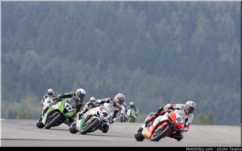 sbk_sbk_027_allemagne_nurburgring_2011