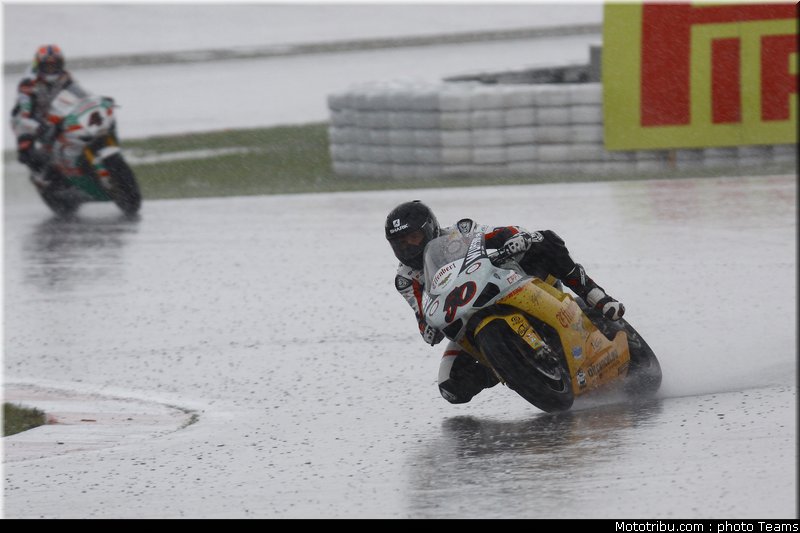 sbk_smrz_002_allemagne_nurburgring_2011