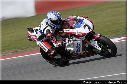 sbk_checa_008_allemagne_nurburgring_2011.jpg