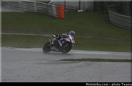 sbk_fabrizio_009_allemagne_nurburgring_2011.jpg