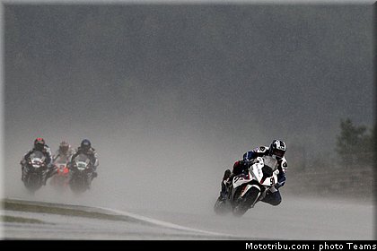 sbk_haslam_005_allemagne_nurburgring_2011.jpg