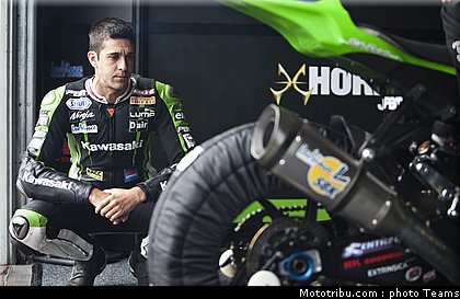 sbk_lascorz_001_allemagne_nurburgring_2011.jpg