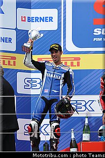 sbk_melandri_005_allemagne_nurburgring_2011.jpg