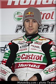 sbk_rea_007_allemagne_nurburgring_2011.jpg