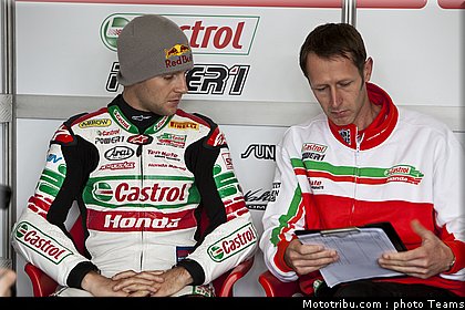 sbk_rea_008_allemagne_nurburgring_2011.jpg