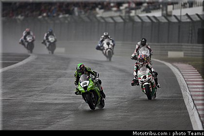 sbk_sbk_036_allemagne_nurburgring_2011.jpg