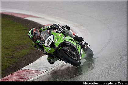sbk_sykes_006_allemagne_nurburgring_2011.jpg