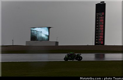 sbk_sykes_009_allemagne_nurburgring_2011.jpg