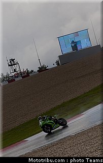 sbk_sykes_010_allemagne_nurburgring_2011.jpg