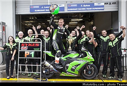 sbk_sykes_015_allemagne_nurburgring_2011.jpg