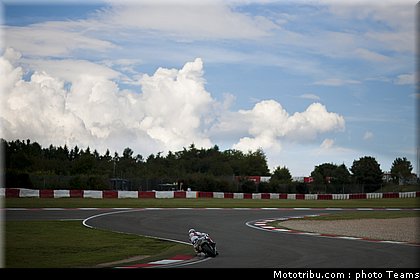 sbk_tamada_005_allemagne_nurburgring_2011.jpg