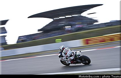 sbk_tamada_021_allemagne_nurburgring_2011.jpg