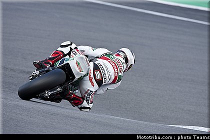 sbk_tamada_022_allemagne_nurburgring_2011.jpg