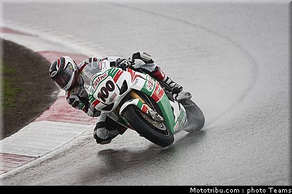 sbk_tamada_027_allemagne_nurburgring_2011.jpg