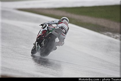 sbk_tamada_029_allemagne_nurburgring_2011.jpg