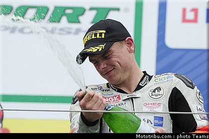supersport_lowes_007_allemagne_nurburgring_2011.jpg