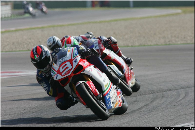 1000_stk_013_italie_imola_2011