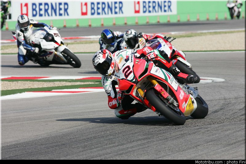 sbk_020_italie_imola_2011