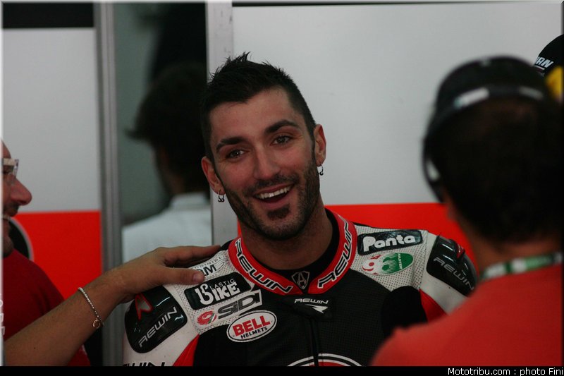 sbk_040_italie_imola_2011